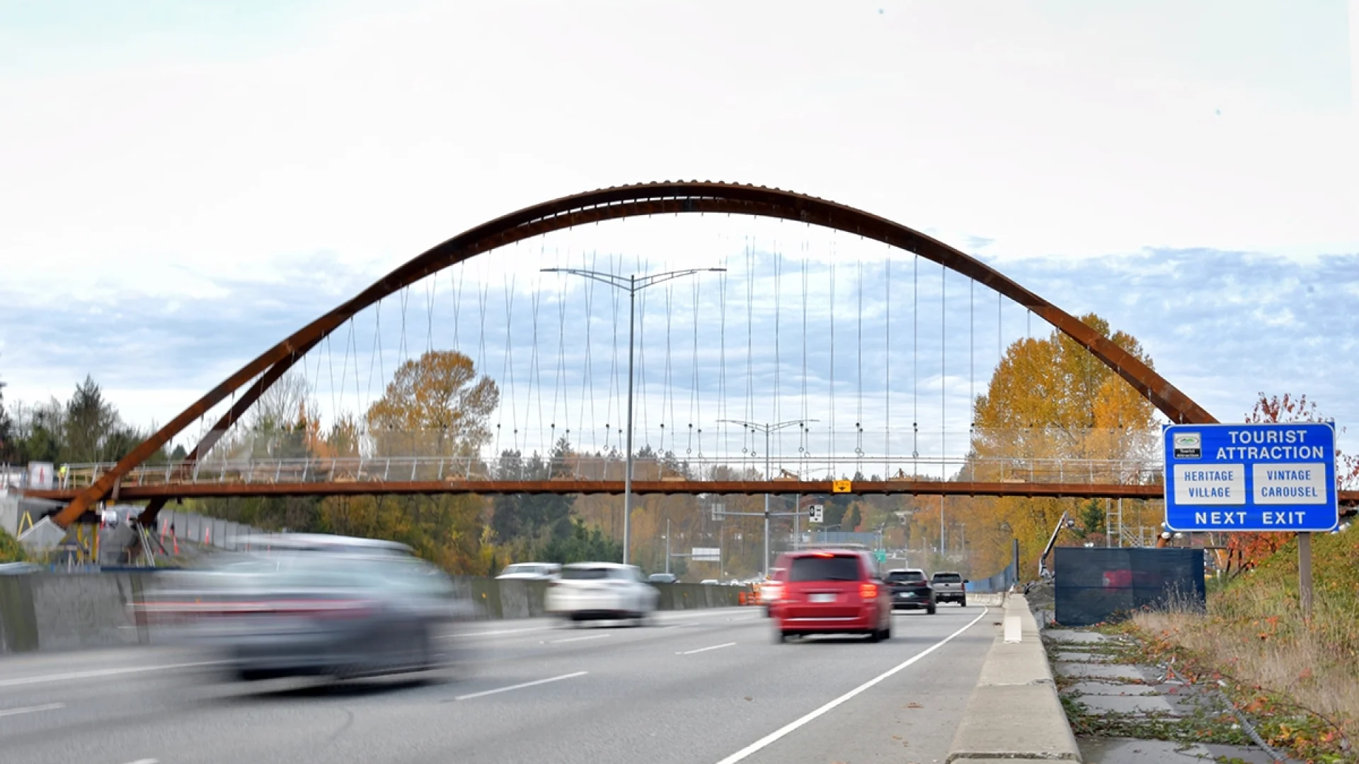 Highway traffic at the Burnaby Lake Overpass bridge